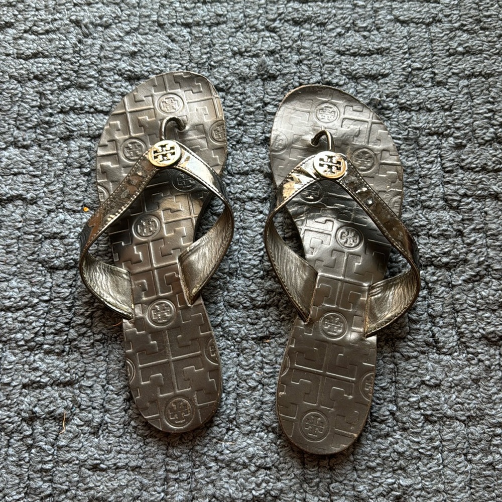 Tory Burch thong flip flop